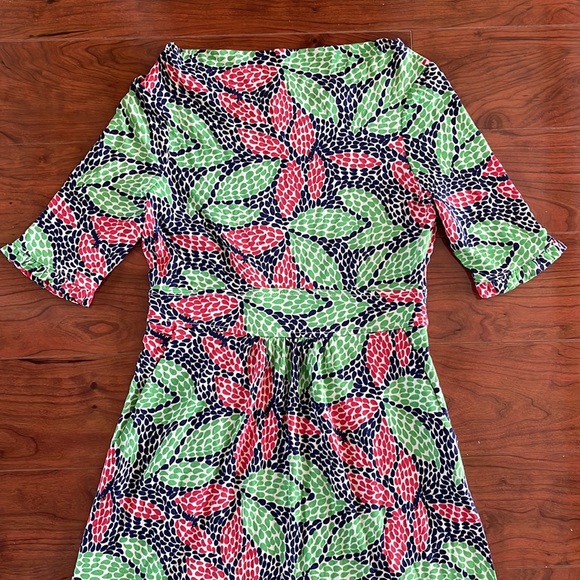 Lilly Pulitzer Green and Blue Silk Blend Half Sleeve Midi Pleated A Line Dress - Picture 2 of 8